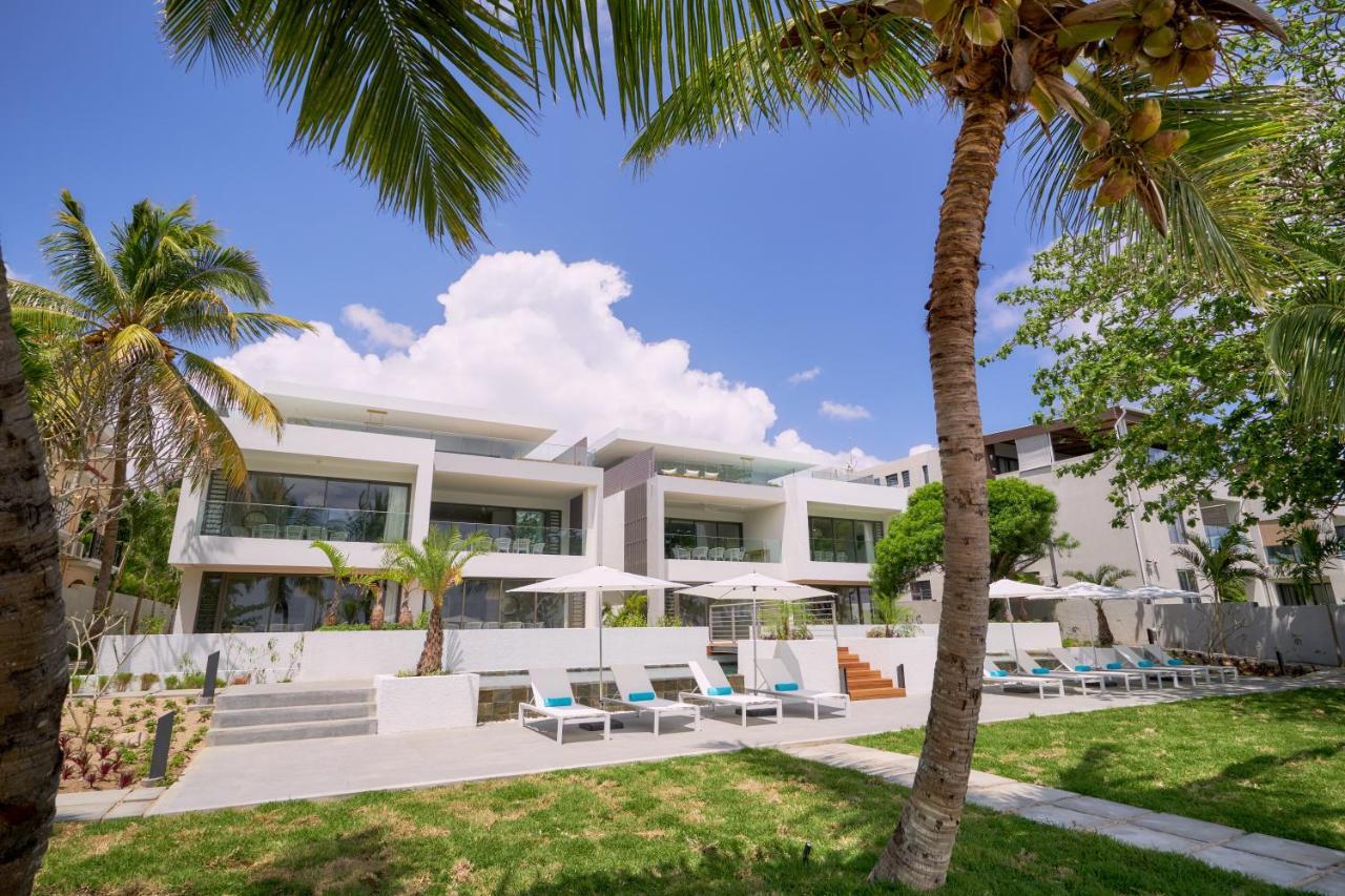 Les Estivales Beachfront Suites & Penthouses By Lov Trou aux Biches Esterno foto